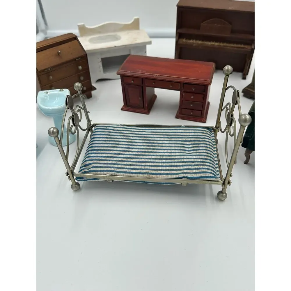 Other lot pieces